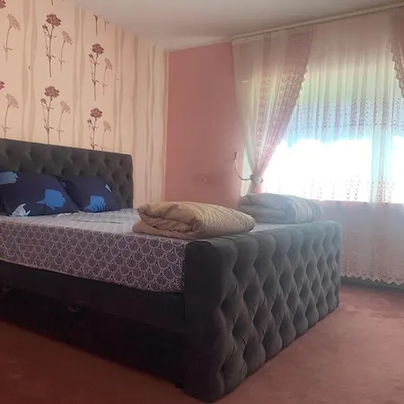 Haus Tun Apartamento *