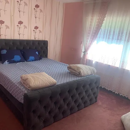 Haus Tun Apartamento Waldbrol